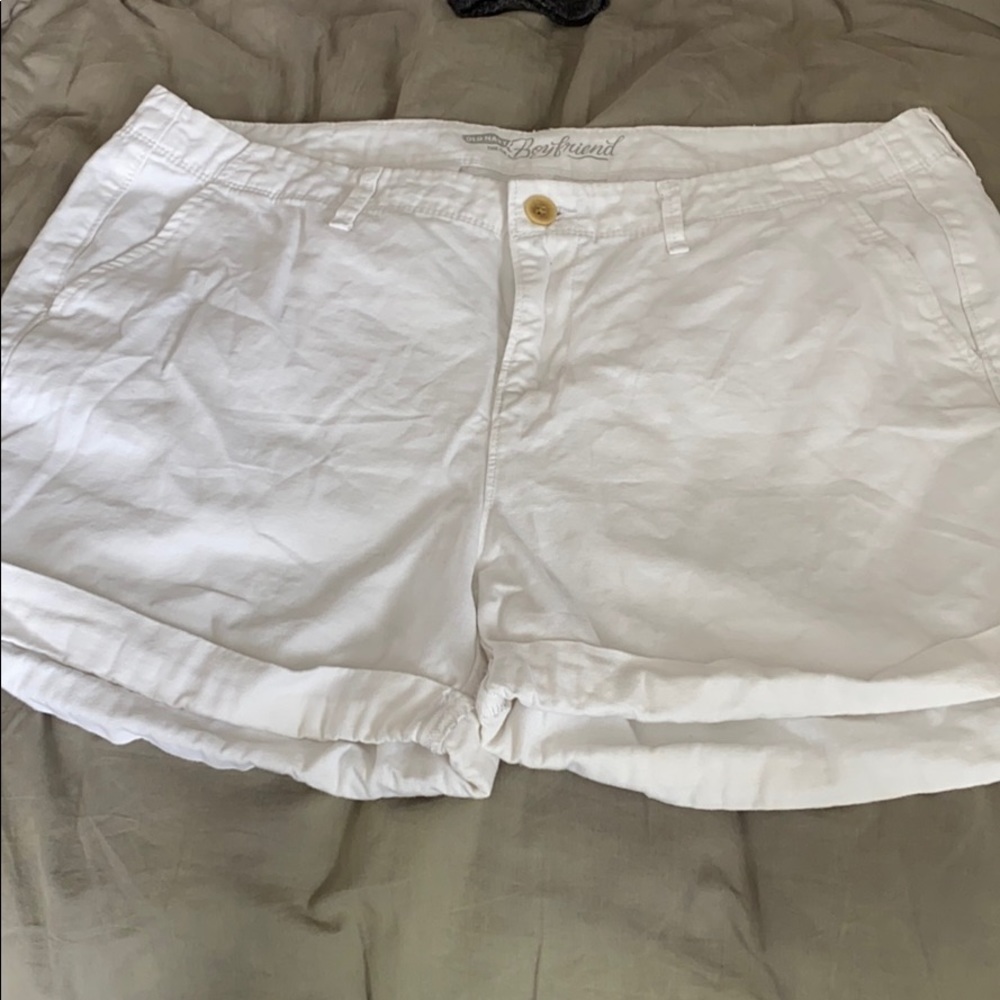 Old navy boyfriend shorts size 14